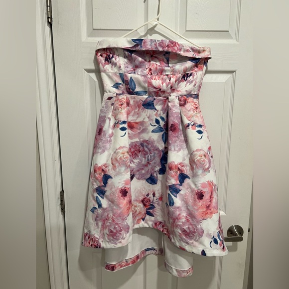 Chelsea high-low strapless floral dress - Picture 1 of 2